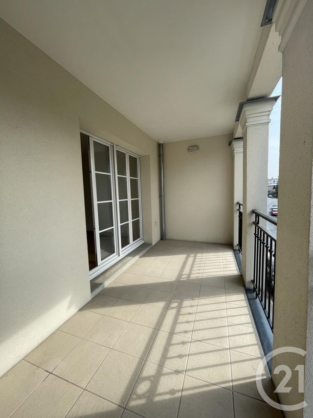 Appartement F3 à louer - 3 pièces - 63.0 m2 - REIMS - 51 - CHAMPAGNE-ARDENNE - Century 21 Martinot Immobilier