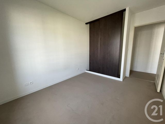 Appartement F3 à louer - 3 pièces - 63.0 m2 - REIMS - 51 - CHAMPAGNE-ARDENNE - Century 21 Martinot Immobilier