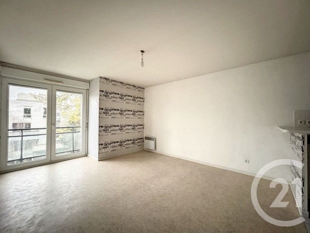 Appartement F2 à louer - 2 pièces - 45.3 m2 - REIMS - 51 - CHAMPAGNE-ARDENNE - Century 21 Martinot Immobilier