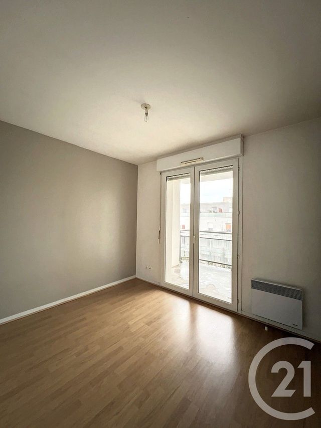 Appartement F2 à louer - 2 pièces - 45.3 m2 - REIMS - 51 - CHAMPAGNE-ARDENNE - Century 21 Martinot Immobilier