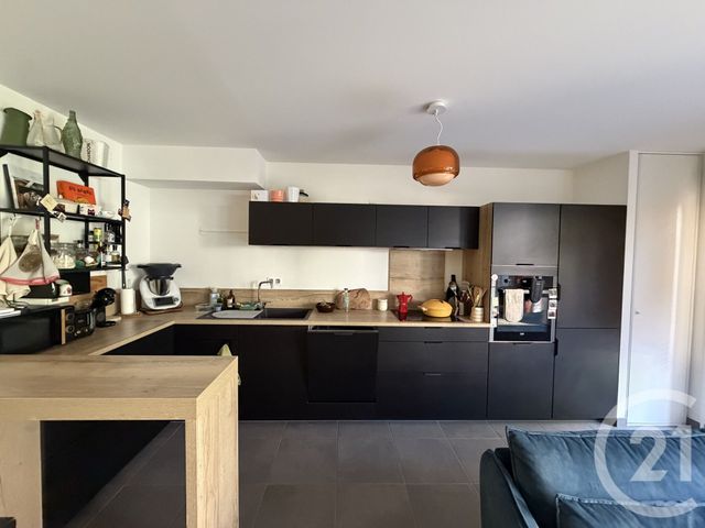 Appartement F3 à louer - 3 pièces - 65.13 m2 - BEZANNES - 51 - CHAMPAGNE-ARDENNE - Century 21 Martinot Immobilier
