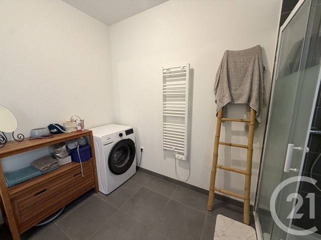 Appartement F3 à louer - 3 pièces - 65.13 m2 - BEZANNES - 51 - CHAMPAGNE-ARDENNE - Century 21 Martinot Immobilier