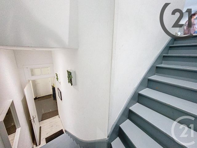 Appartement F4 à louer - 3 pièces - 79.68 m2 - REIMS - 51 - CHAMPAGNE-ARDENNE - Century 21 Martinot Immobilier