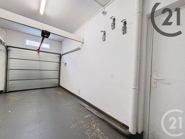 Appartement F4 à louer - 3 pièces - 79.68 m2 - REIMS - 51 - CHAMPAGNE-ARDENNE - Century 21 Martinot Immobilier
