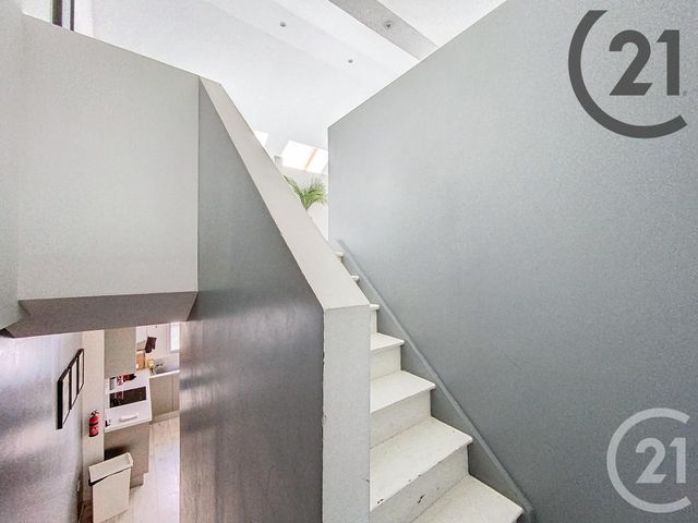 Appartement F4 à louer - 3 pièces - 79.68 m2 - REIMS - 51 - CHAMPAGNE-ARDENNE - Century 21 Martinot Immobilier