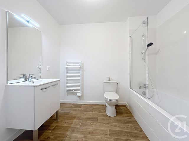 Appartement Studio à louer - 1 pièce - 27.3 m2 - REIMS - 51 - CHAMPAGNE-ARDENNE - Century 21 Martinot Immobilier