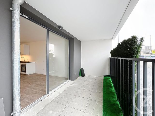 Appartement Studio à louer - 1 pièce - 27.3 m2 - REIMS - 51 - CHAMPAGNE-ARDENNE - Century 21 Martinot Immobilier