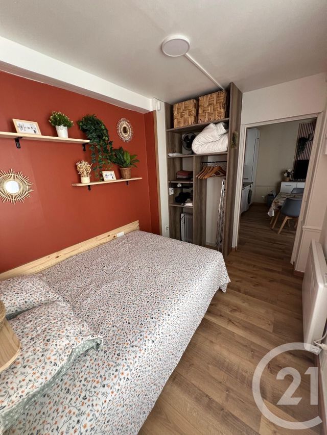 Appartement T2 à louer - 2 pièces - 29.46 m2 - REIMS - 51 - CHAMPAGNE-ARDENNE - Century 21 Martinot Immobilier