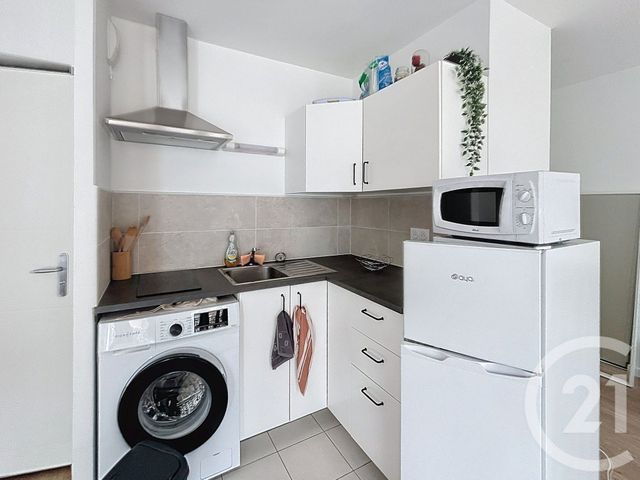 Appartement F1 à louer - 1 pièce - 30.5 m2 - REIMS - 51 - CHAMPAGNE-ARDENNE - Century 21 Martinot Immobilier