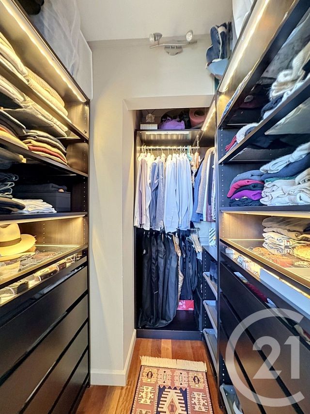 Appartement T4 à vendre - 4 pièces - 79.64 m2 - REIMS - 51 - CHAMPAGNE-ARDENNE - Century 21 Martinot Immobilier