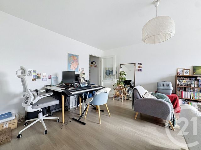Appartement F3 à vendre - 3 pièces - 48.06 m2 - REIMS - 51 - CHAMPAGNE-ARDENNE - Century 21 Martinot Immobilier