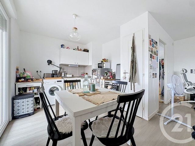 Appartement F3 à vendre - 3 pièces - 48.06 m2 - REIMS - 51 - CHAMPAGNE-ARDENNE - Century 21 Martinot Immobilier