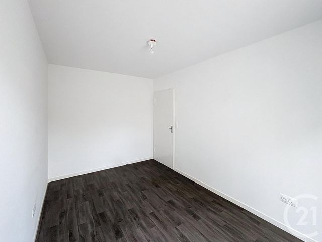 Appartement Duplex à louer - 3 pièces - 71.5 m2 - REIMS - 51 - CHAMPAGNE-ARDENNE - Century 21 Martinot Immobilier