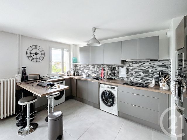 Appartement F4 à louer - 3 pièces - 72.91 m2 - REIMS - 51 - CHAMPAGNE-ARDENNE - Century 21 Martinot Immobilier