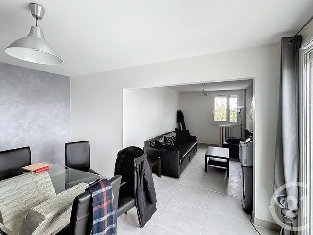 Appartement F4 à louer - 3 pièces - 72.91 m2 - REIMS - 51 - CHAMPAGNE-ARDENNE - Century 21 Martinot Immobilier