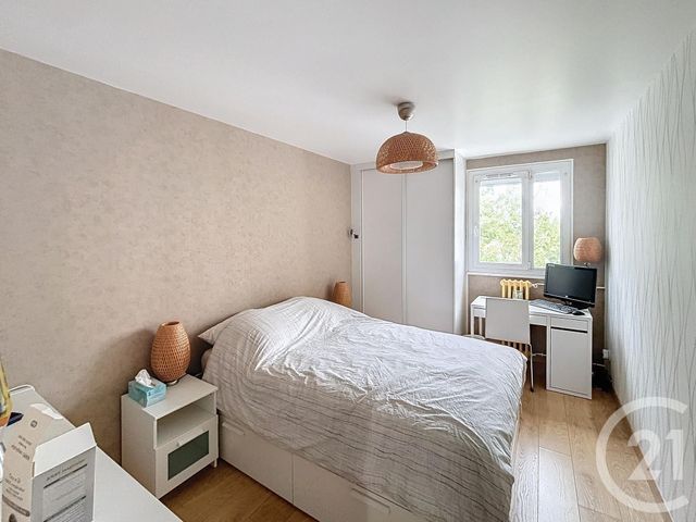 Appartement F4 à louer - 3 pièces - 72.91 m2 - REIMS - 51 - CHAMPAGNE-ARDENNE - Century 21 Martinot Immobilier