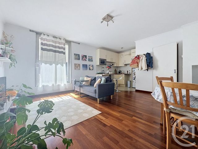 Appartement T2 à vendre - 2 pièces - 44.0 m2 - REIMS - 51 - CHAMPAGNE-ARDENNE - Century 21 Martinot Immobilier