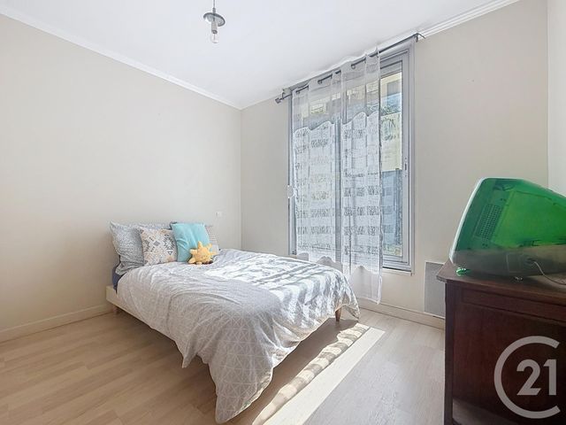 Appartement T2 à vendre - 2 pièces - 44.0 m2 - REIMS - 51 - CHAMPAGNE-ARDENNE - Century 21 Martinot Immobilier
