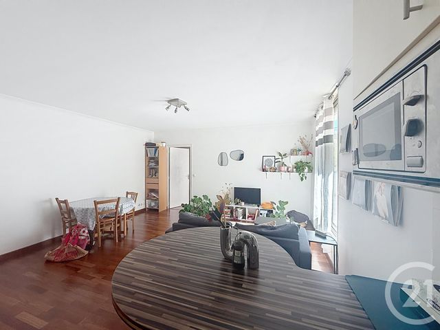 Appartement T2 à vendre - 2 pièces - 44.0 m2 - REIMS - 51 - CHAMPAGNE-ARDENNE - Century 21 Martinot Immobilier