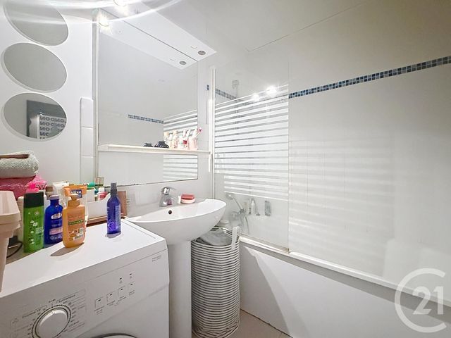 Appartement T2 à vendre - 2 pièces - 44.0 m2 - REIMS - 51 - CHAMPAGNE-ARDENNE - Century 21 Martinot Immobilier