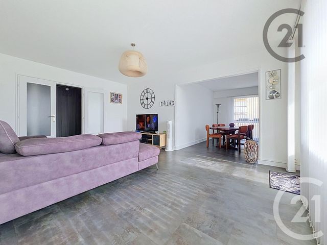 Appartement F6 à vendre - 6 pièces - 121.07 m2 - REIMS - 51 - CHAMPAGNE-ARDENNE - Century 21 Martinot Immobilier