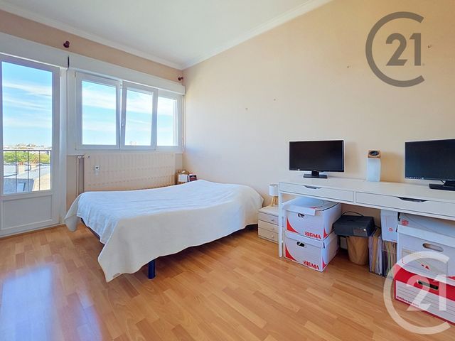 Appartement F6 à vendre - 6 pièces - 132.0 m2 - REIMS - 51 - CHAMPAGNE-ARDENNE - Century 21 Martinot Immobilier
