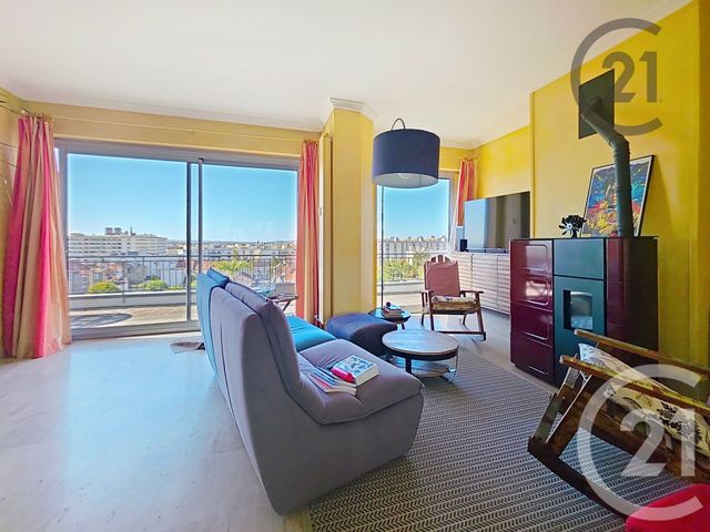 Appartement F6 à vendre - 6 pièces - 132.0 m2 - REIMS - 51 - CHAMPAGNE-ARDENNE - Century 21 Martinot Immobilier