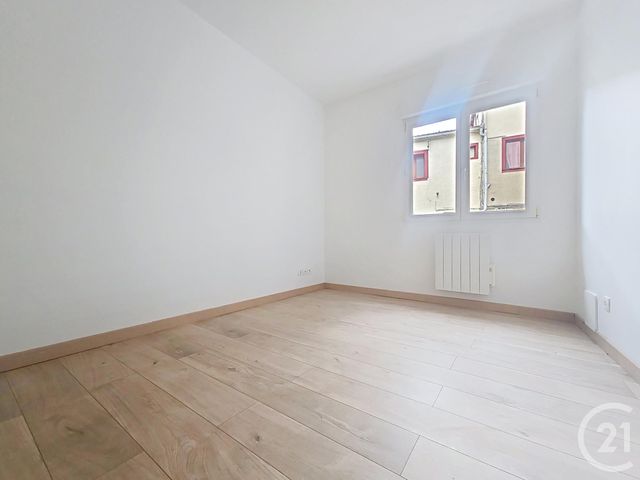 Appartement F4 à vendre - 4 pièces - 74.0 m2 - CHALONS EN CHAMPAGNE - 51 - CHAMPAGNE-ARDENNE - Century 21 Martinot Immobilier