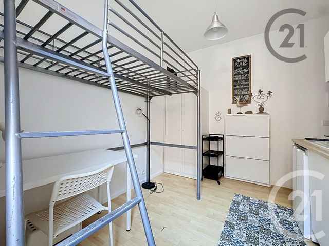 Appartement Studio à vendre - 1 pièce - 11.34 m2 - REIMS - 51 - CHAMPAGNE-ARDENNE - Century 21 Martinot Immobilier