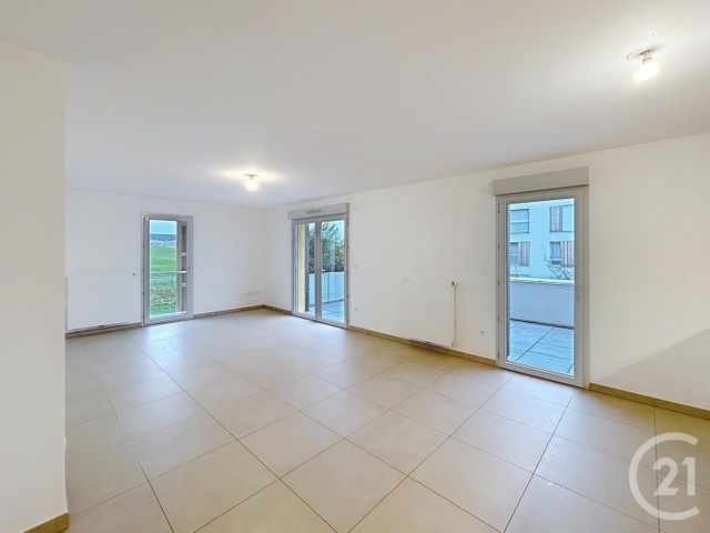 Appartement T3 à louer - 3 pièces - 73.06 m2 - BEZANNES - 51 - CHAMPAGNE-ARDENNE - Century 21 Martinot Immobilier