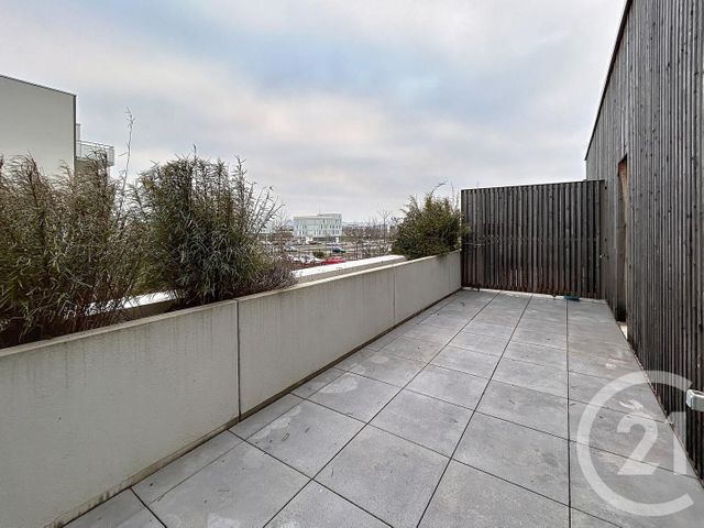 Appartement T3 à louer - 3 pièces - 73.06 m2 - BEZANNES - 51 - CHAMPAGNE-ARDENNE - Century 21 Martinot Immobilier