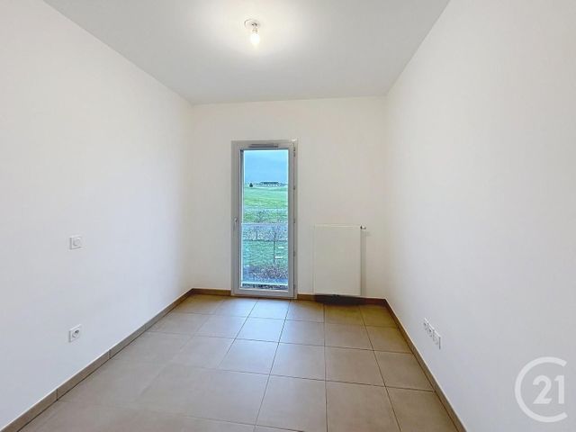 Appartement T3 à louer - 3 pièces - 73.06 m2 - BEZANNES - 51 - CHAMPAGNE-ARDENNE - Century 21 Martinot Immobilier