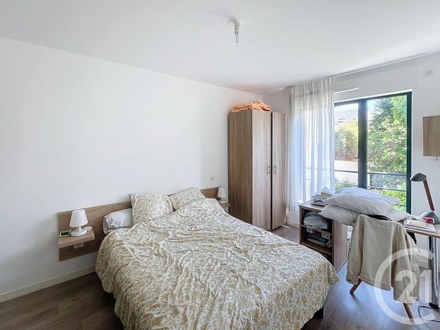 Appartement T2 à louer - 2 pièces - 38.19 m2 - REIMS - 51 - CHAMPAGNE-ARDENNE - Century 21 Martinot Immobilier