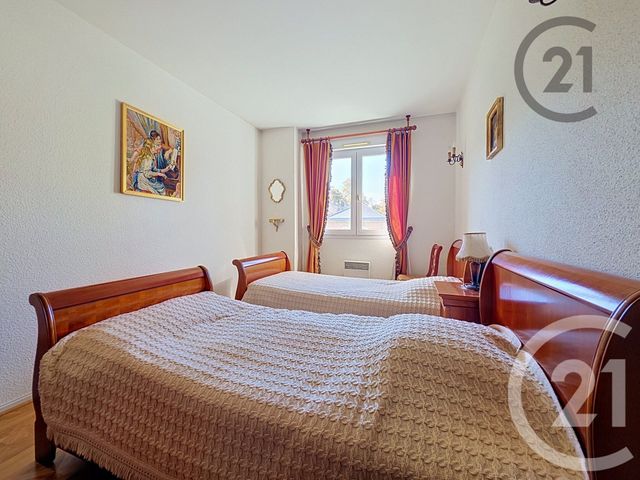 Appartement F5 à vendre - 5 pièces - 113.85 m2 - REIMS - 51 - CHAMPAGNE-ARDENNE - Century 21 Martinot Immobilier