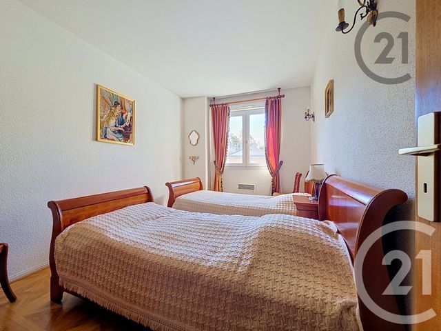 Appartement F5 à vendre - 5 pièces - 113.85 m2 - REIMS - 51 - CHAMPAGNE-ARDENNE - Century 21 Martinot Immobilier