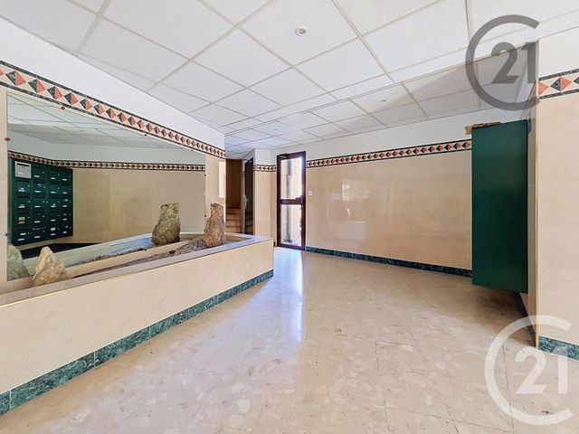 Appartement F5 à vendre - 5 pièces - 113.85 m2 - REIMS - 51 - CHAMPAGNE-ARDENNE - Century 21 Martinot Immobilier
