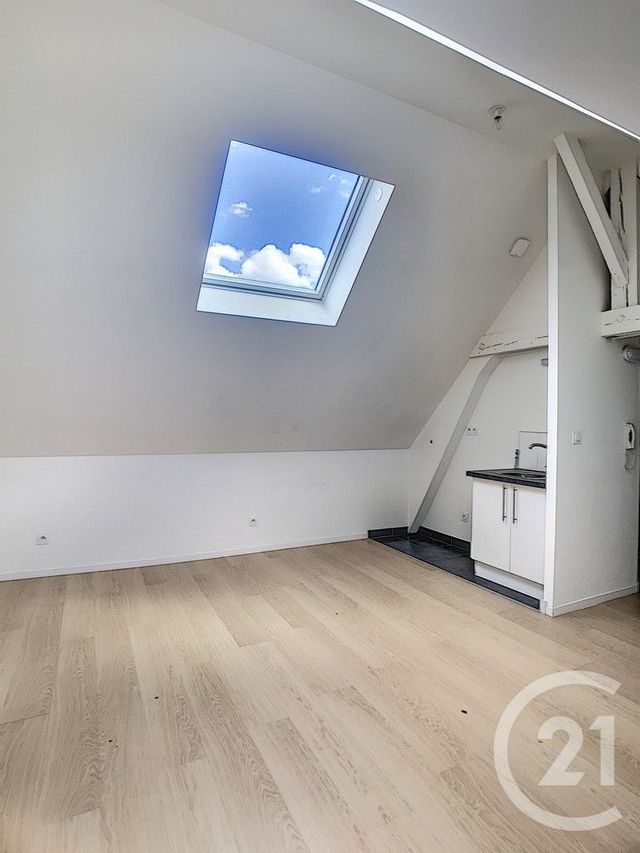 Appartement T1 à louer - 1 pièce - 17.6 m2 - REIMS - 51 - CHAMPAGNE-ARDENNE - Century 21 Martinot Immobilier