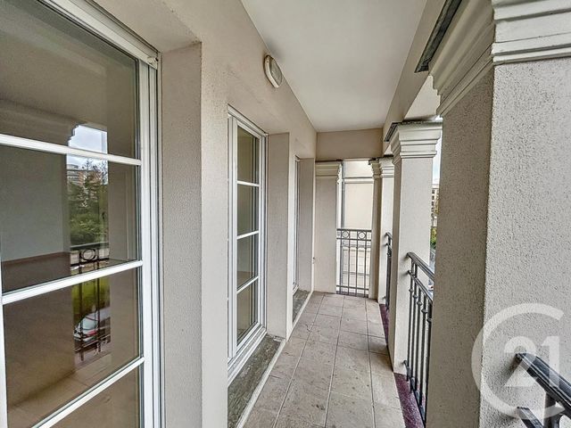 Appartement F3 à louer - 3 pièces - 63.79 m2 - REIMS - 51 - CHAMPAGNE-ARDENNE - Century 21 Martinot Immobilier