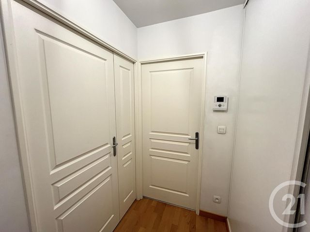 Appartement F3 à louer - 3 pièces - 63.79 m2 - REIMS - 51 - CHAMPAGNE-ARDENNE - Century 21 Martinot Immobilier
