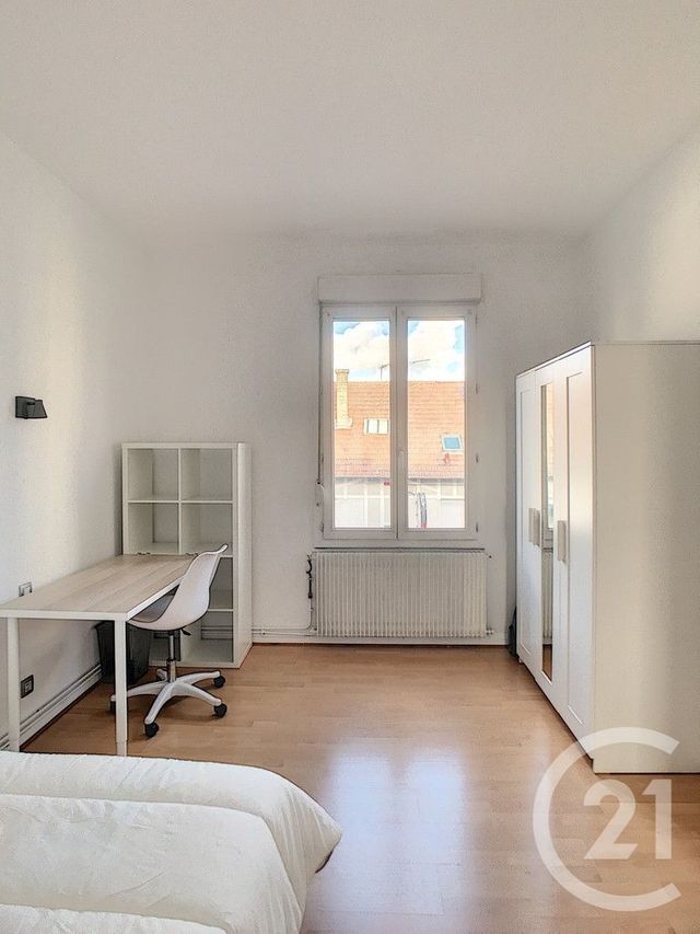 Appartement T2 à louer - 2 pièces - 35.8 m2 - REIMS - 51 - CHAMPAGNE-ARDENNE - Century 21 Martinot Immobilier