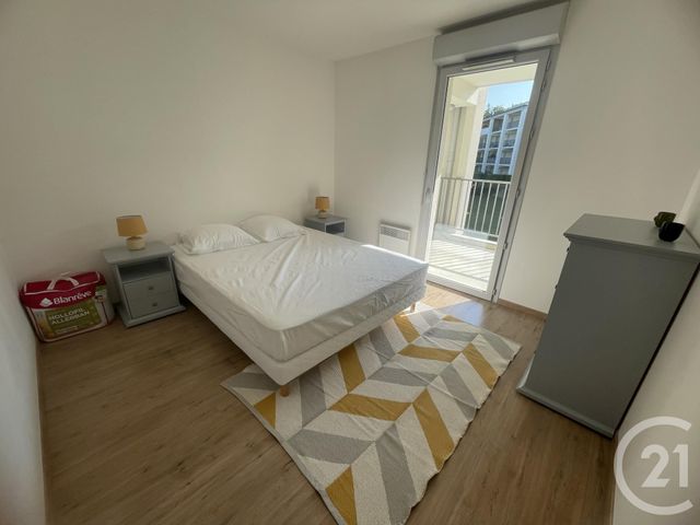 Appartement F3 à louer - 3 pièces - 66.27 m2 - REIMS - 51 - CHAMPAGNE-ARDENNE - Century 21 Martinot Immobilier
