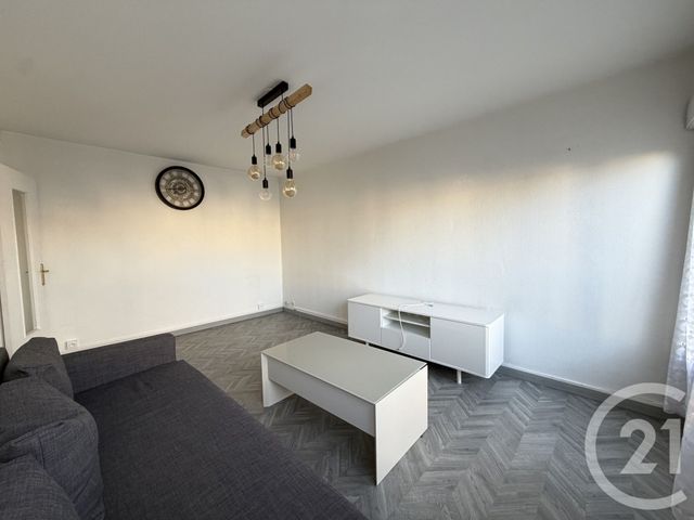 Appartement F2 à louer - 2 pièces - 44.23 m2 - REIMS - 51 - CHAMPAGNE-ARDENNE - Century 21 Martinot Immobilier