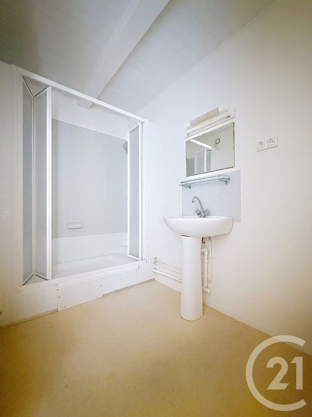 Appartement T3 à vendre - 3 pièces - 54.21 m2 - REIMS - 51 - CHAMPAGNE-ARDENNE - Century 21 Martinot Immobilier