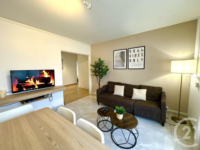Appartement F4 à vendre - 4 pièces - 64.68 m2 - REIMS - 51 - CHAMPAGNE-ARDENNE - Century 21 Martinot Immobilier