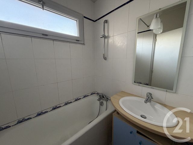 Appartement F1 à louer - 1 pièce - 33.63 m2 - REIMS - 51 - CHAMPAGNE-ARDENNE - Century 21 Martinot Immobilier