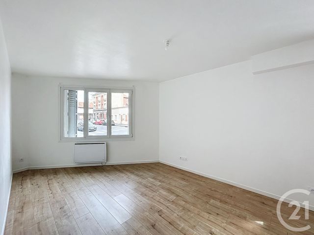 Appartement T2 à louer - 2 pièces - 38.72 m2 - REIMS - 51 - CHAMPAGNE-ARDENNE - Century 21 Martinot Immobilier