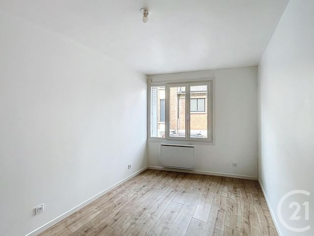 Appartement T2 à louer - 2 pièces - 38.72 m2 - REIMS - 51 - CHAMPAGNE-ARDENNE - Century 21 Martinot Immobilier