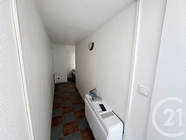Appartement T1 à louer - 1 pièce - 25.9 m2 - REIMS - 51 - CHAMPAGNE-ARDENNE - Century 21 Martinot Immobilier