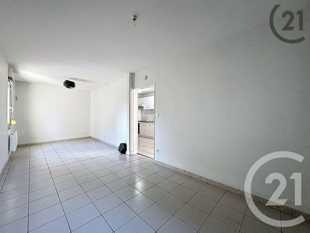 maison à louer - 5 pièces - 75.5 m2 - REIMS - 51 - CHAMPAGNE-ARDENNE - Century 21 Martinot Immobilier