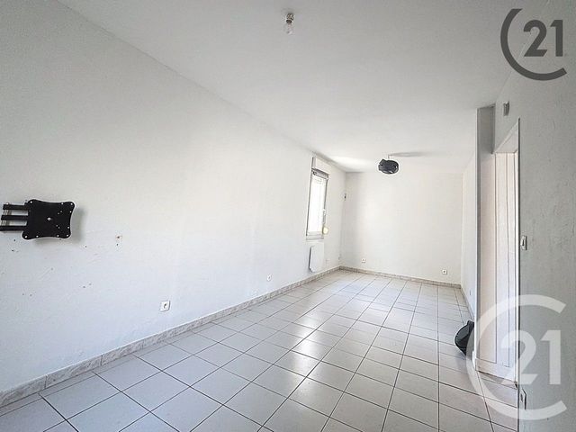 maison à louer - 5 pièces - 75.5 m2 - REIMS - 51 - CHAMPAGNE-ARDENNE - Century 21 Martinot Immobilier